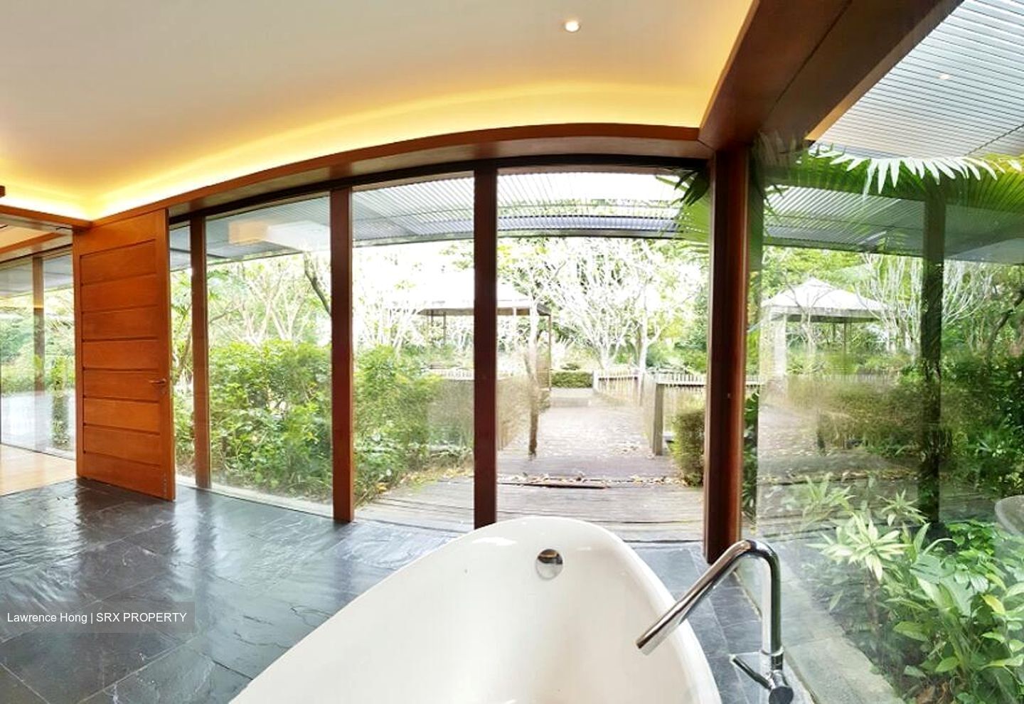 Cluny Road (D10), Detached #480852411